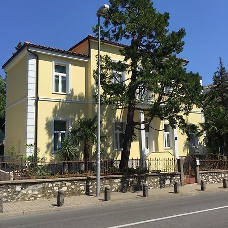 Villa Ana Crikvenica Extérieur photo